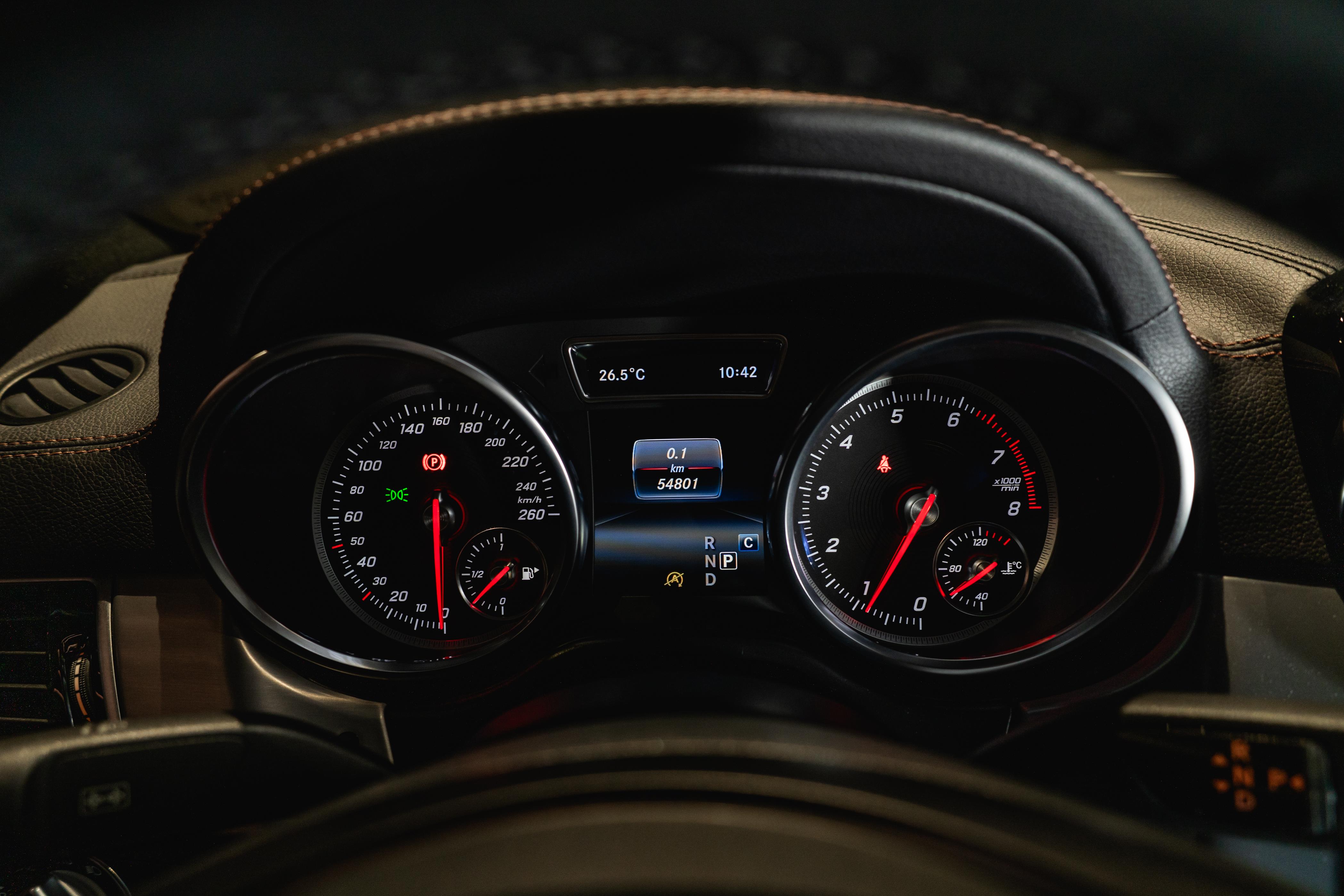 MERCEDES-BENZ GLE 400
