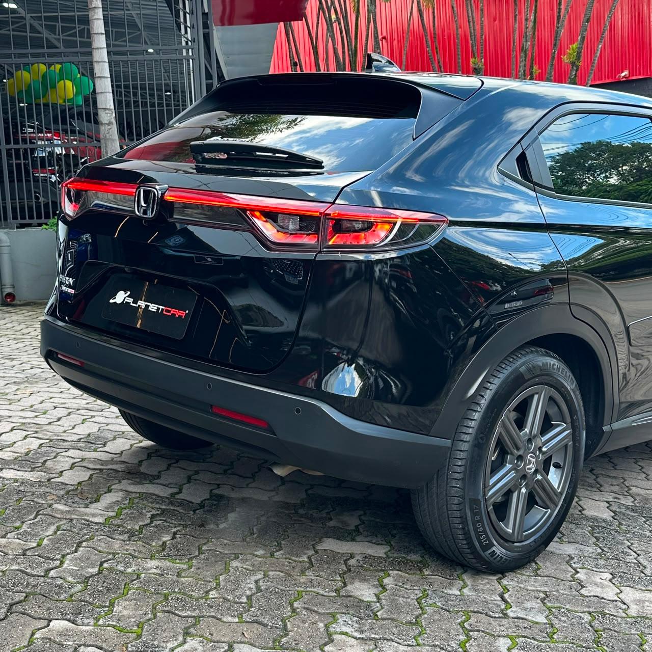 HR-V