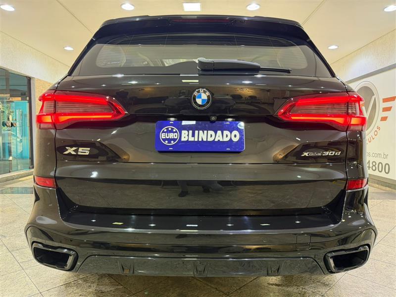X5
