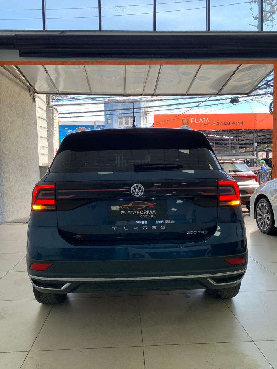 T-CROSS