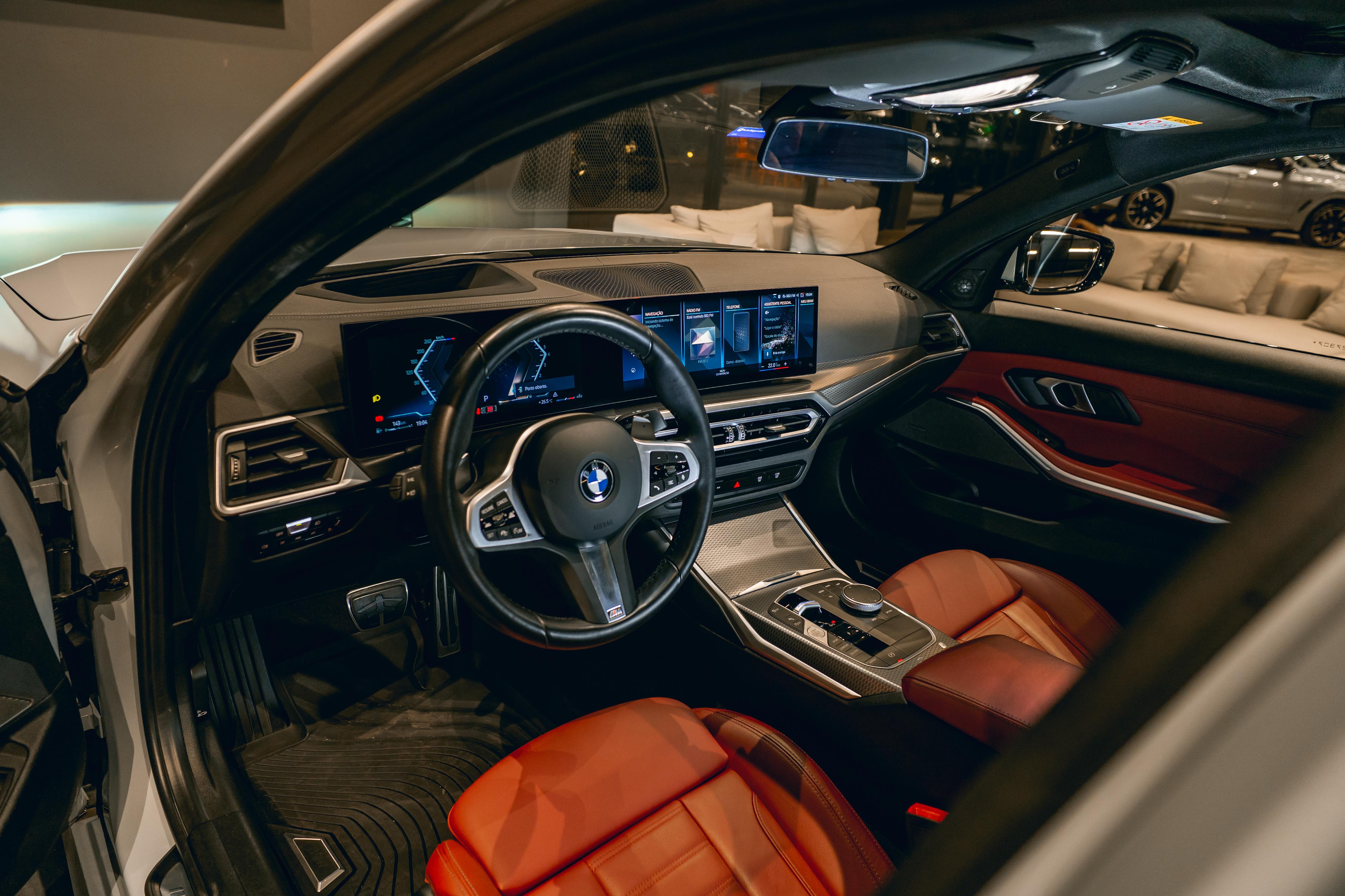 BMW 320i