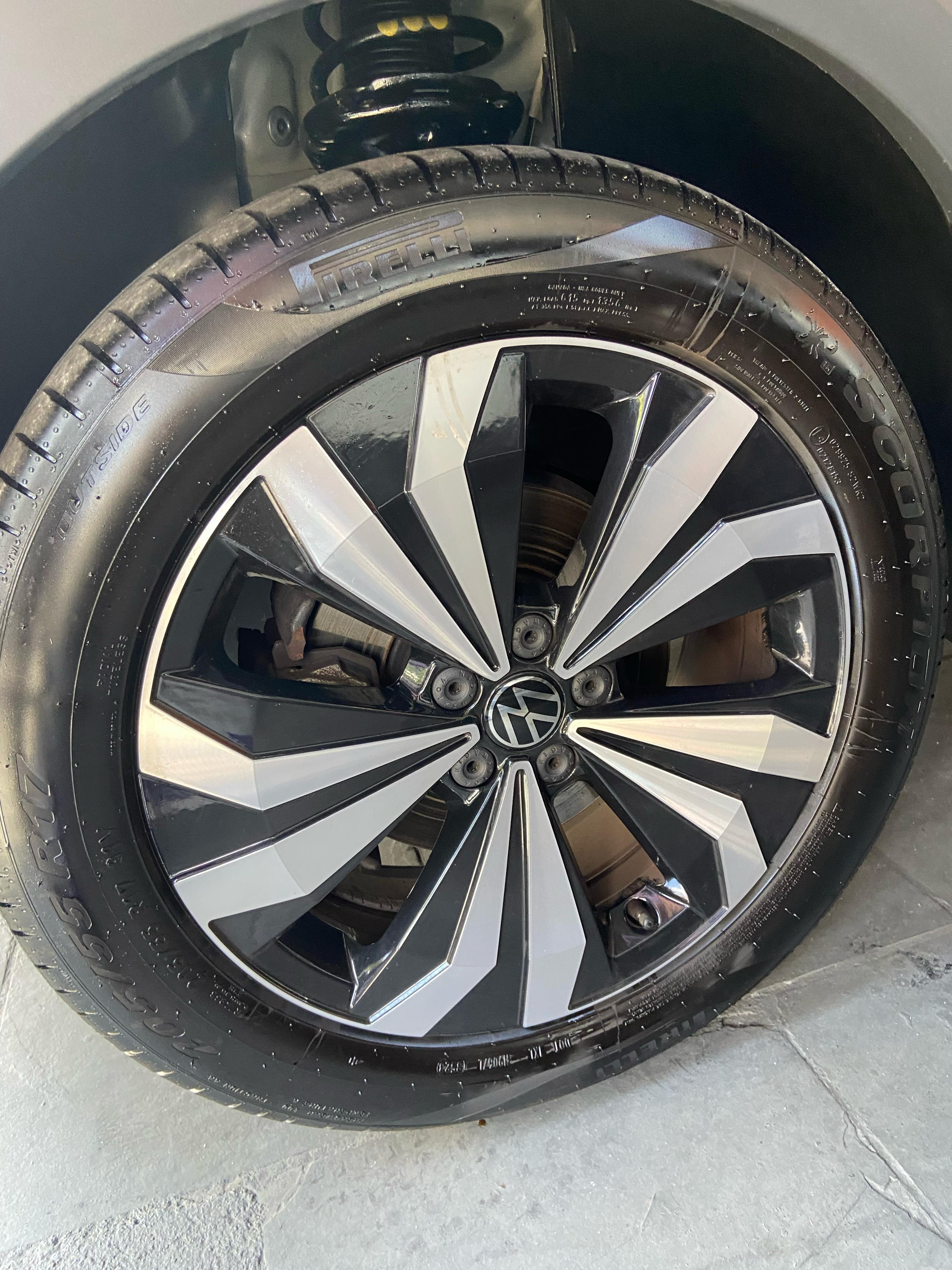 T-CROSS