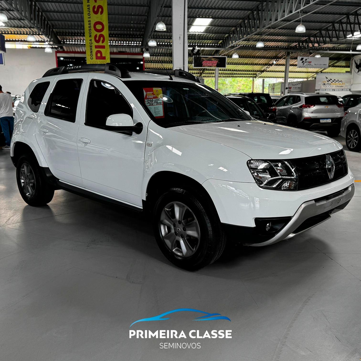RENAULT DUSTER