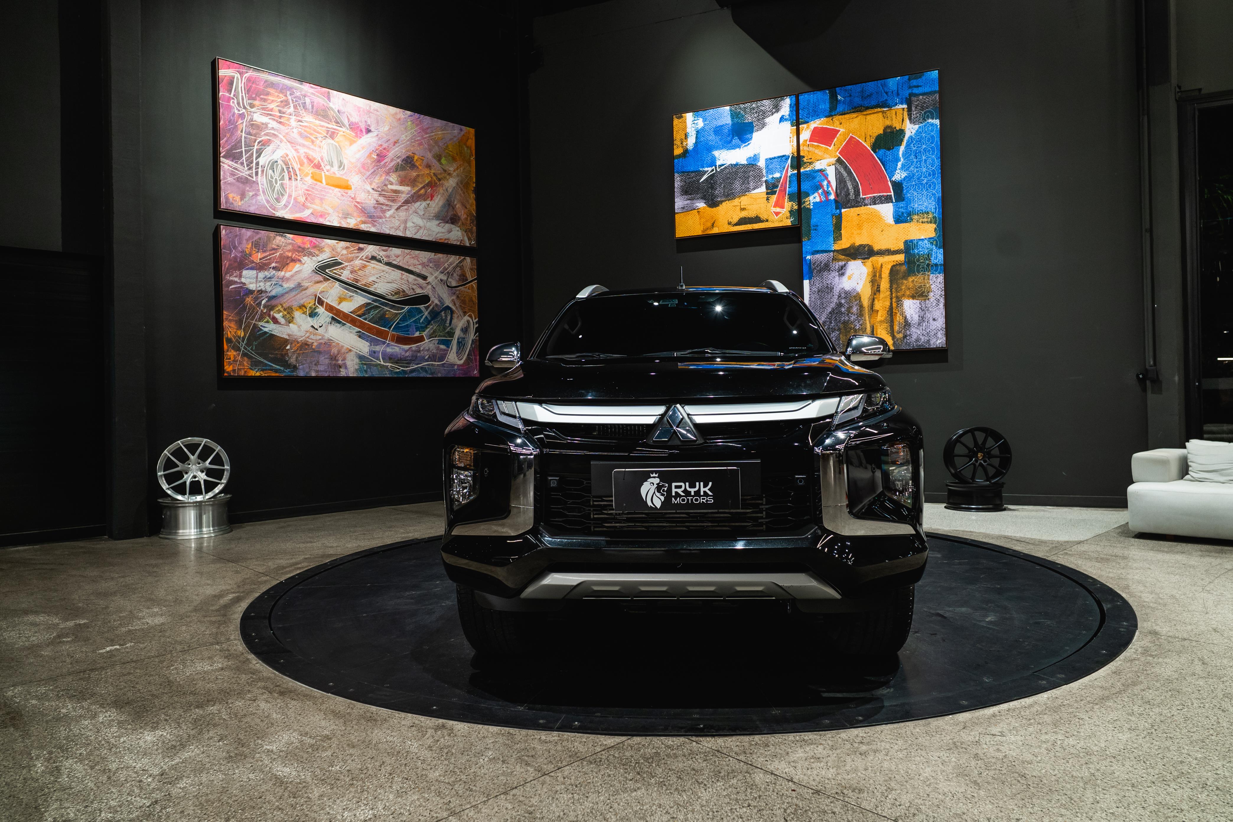 MITSUBISHI L200 TRITON