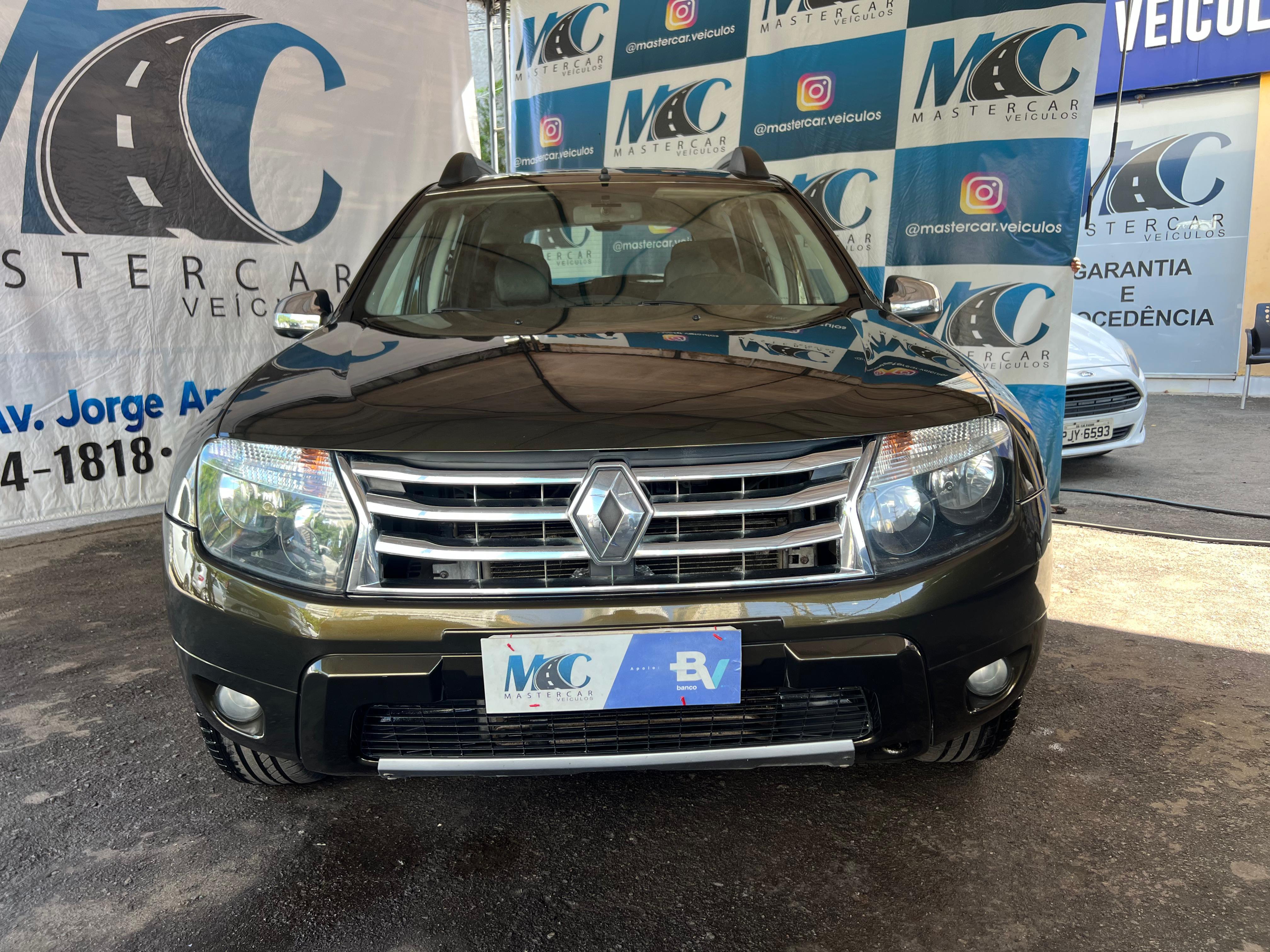 RENAULT DUSTER