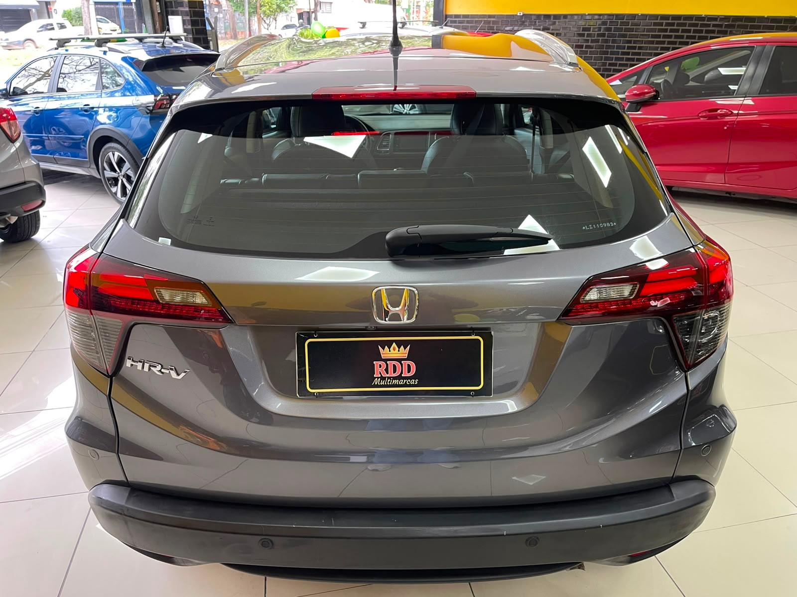 HR-V