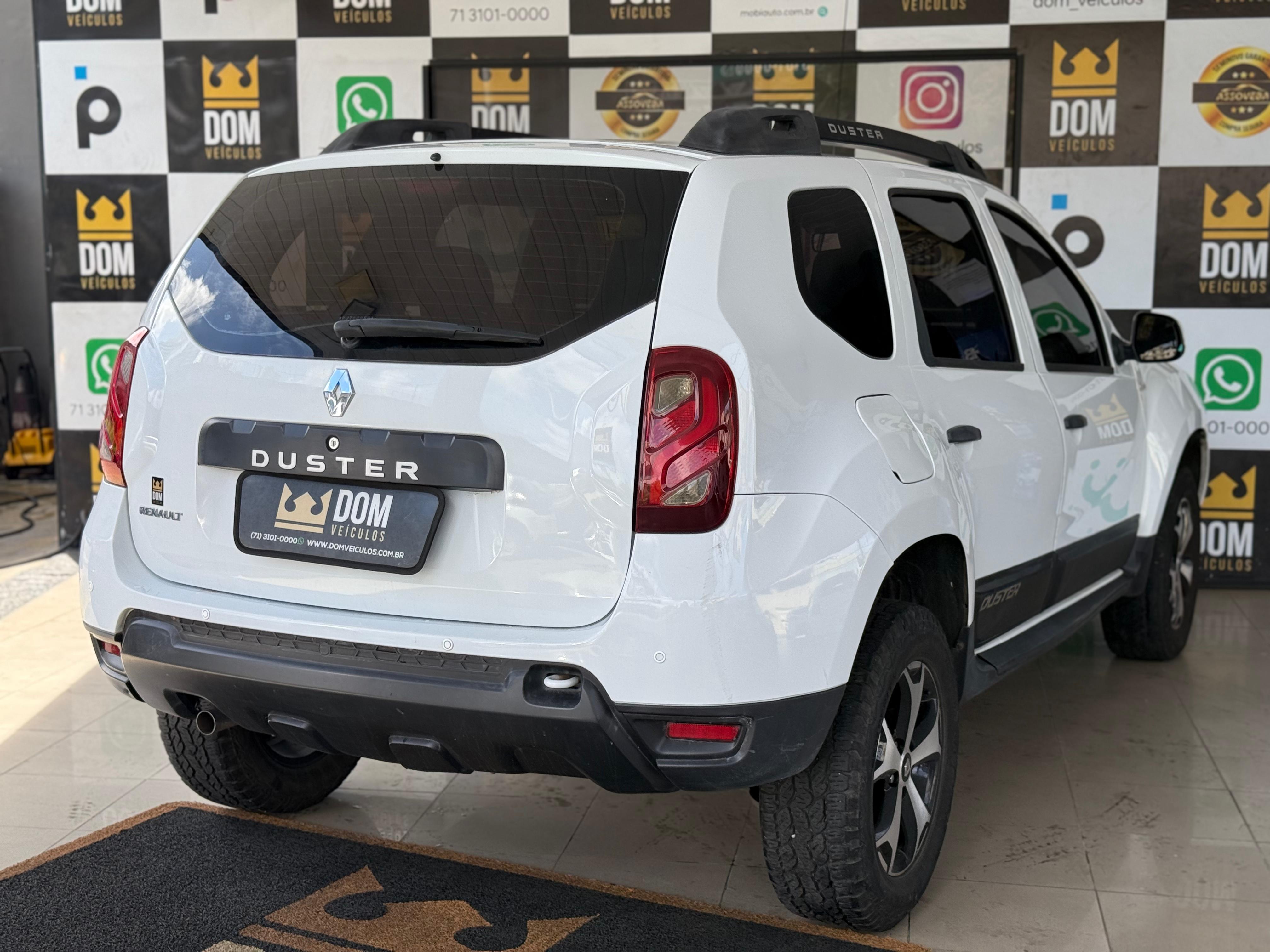 RENAULT DUSTER