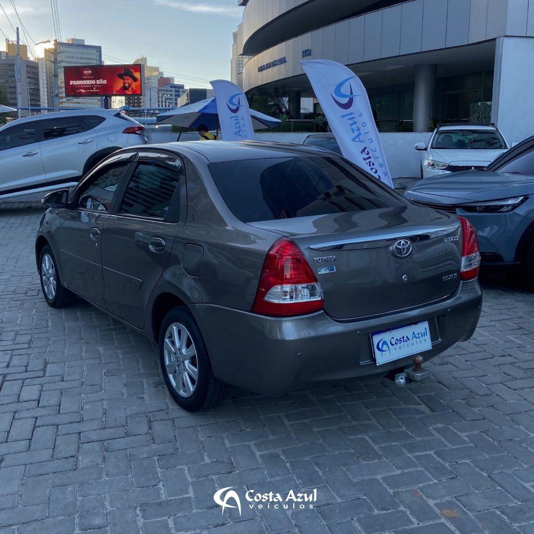 TOYOTA ETIOS