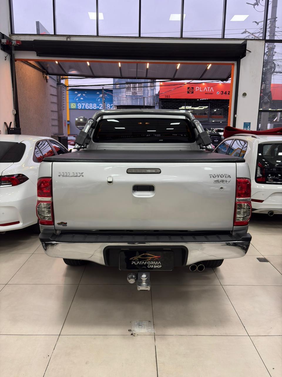 HILUX
