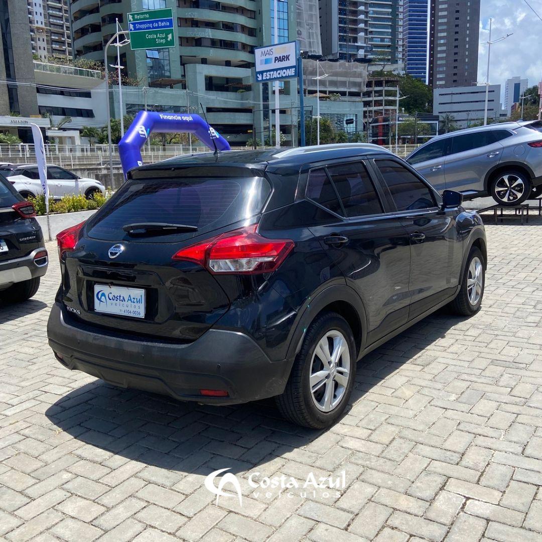 NISSAN KICKS