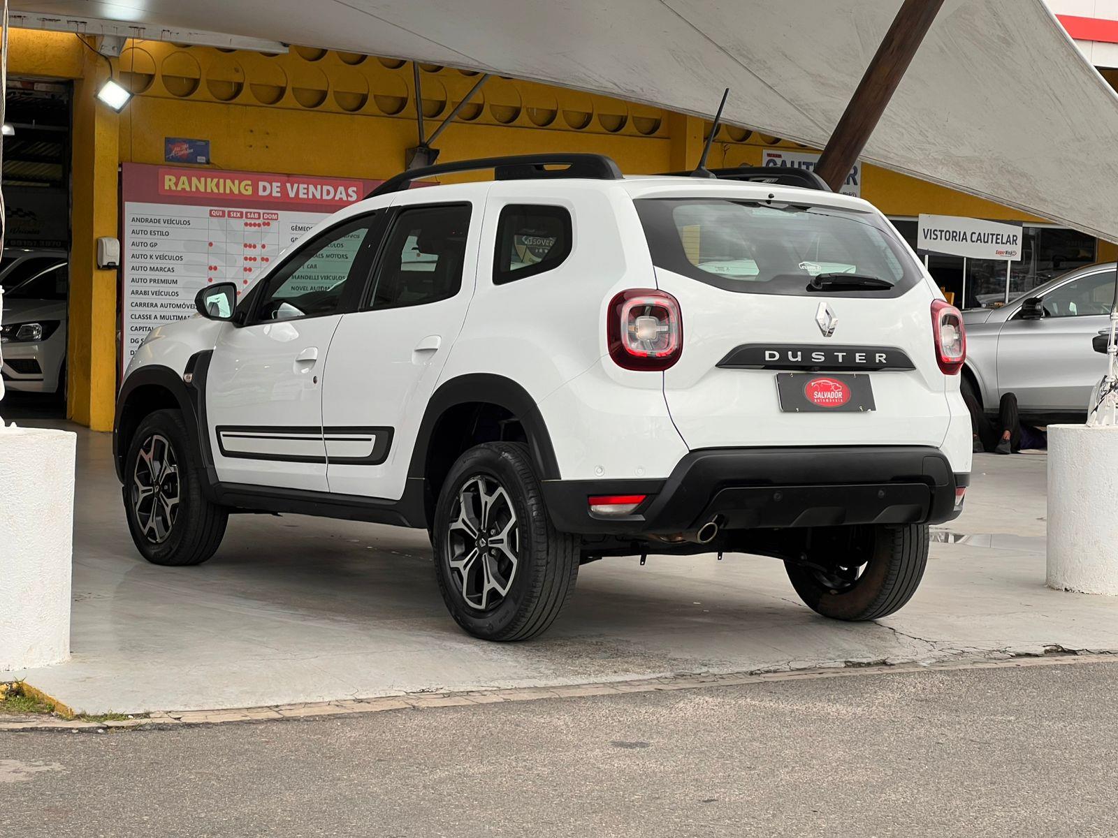 RENAULT DUSTER