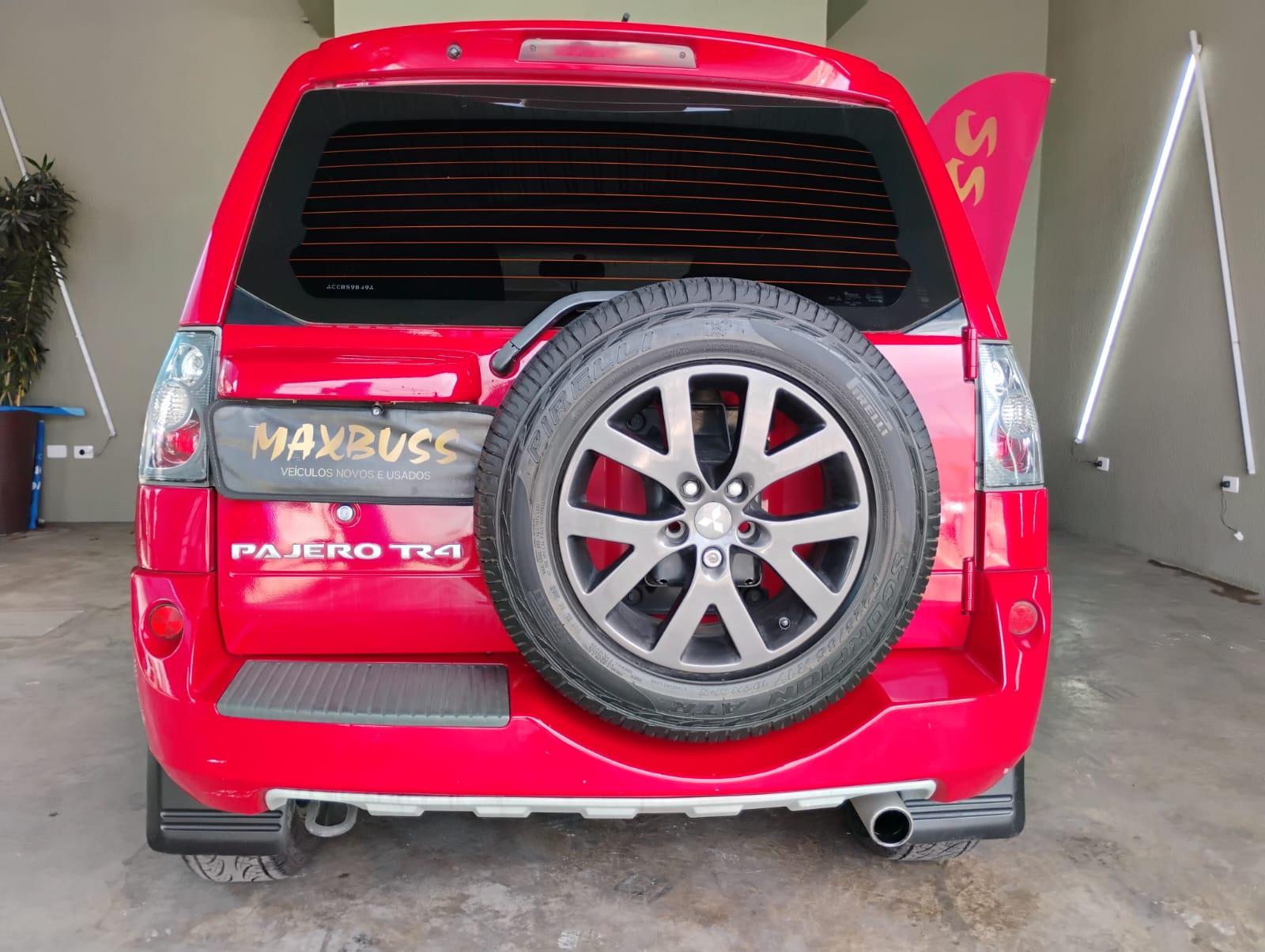 PAJERO TR4