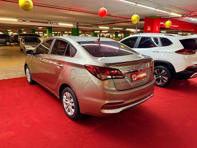 HYUNDAI HB20S