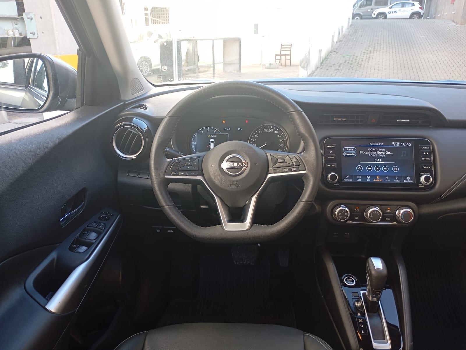 NISSAN KICKS