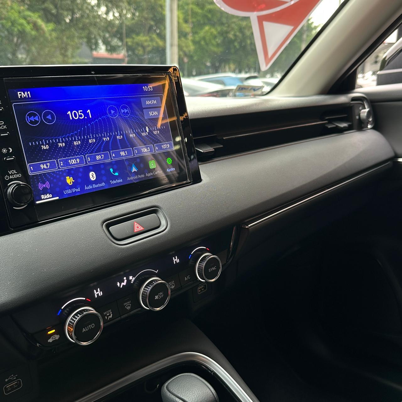 HR-V