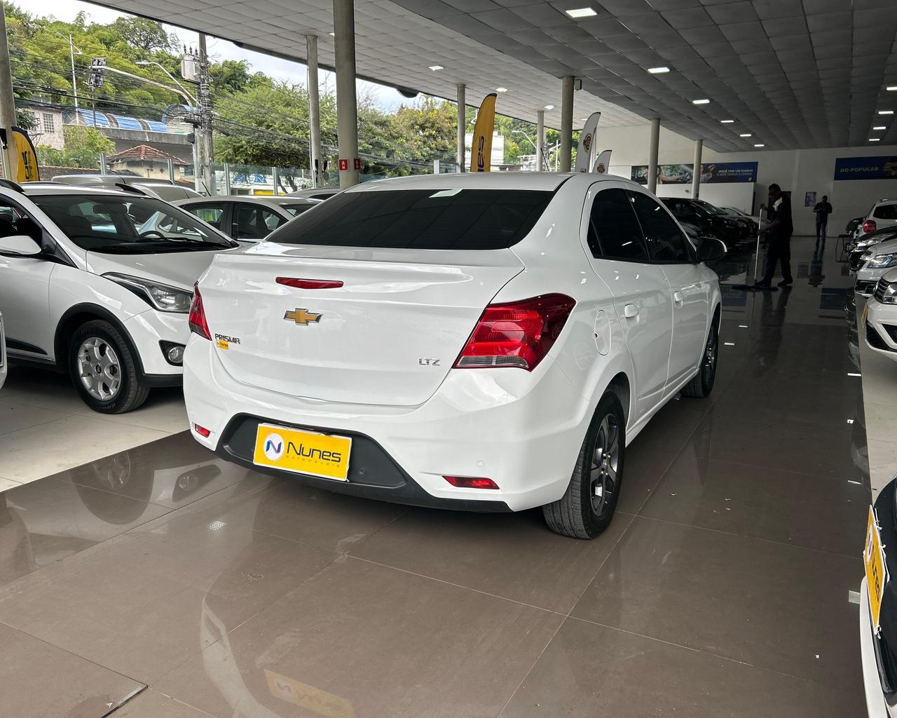 CHEVROLET PRISMA