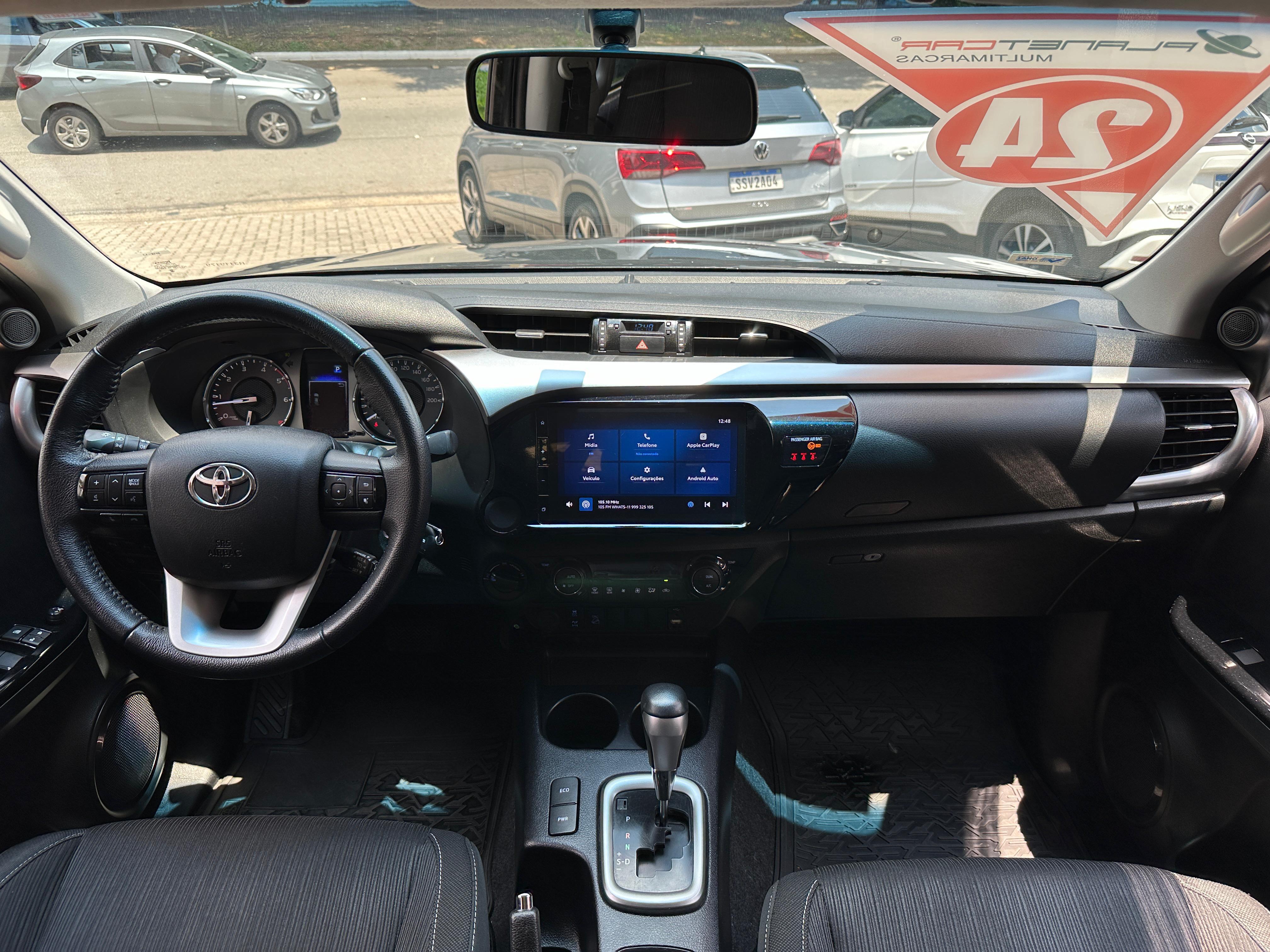 HILUX