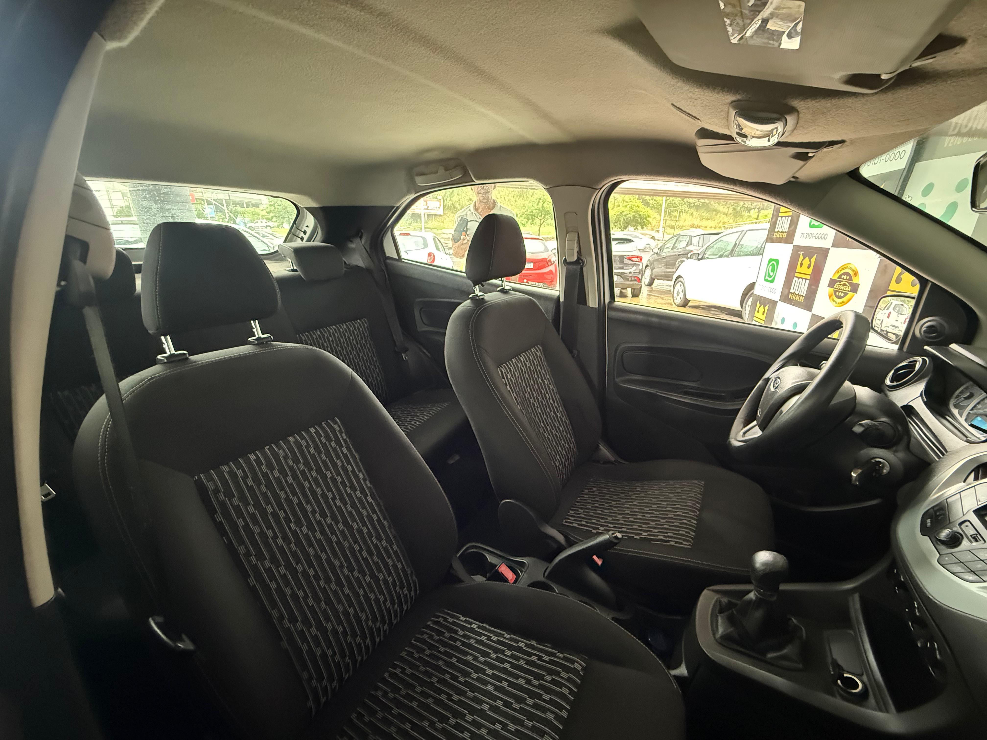 FORD KA