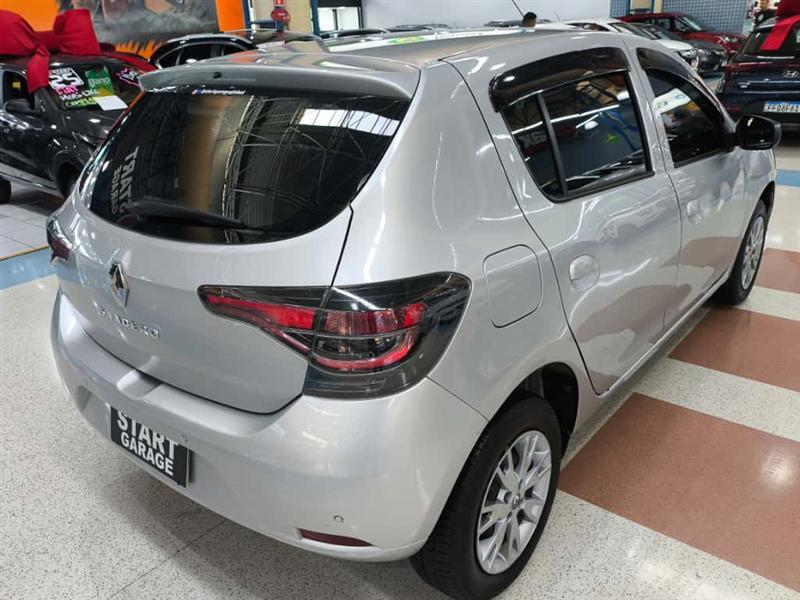 SANDERO