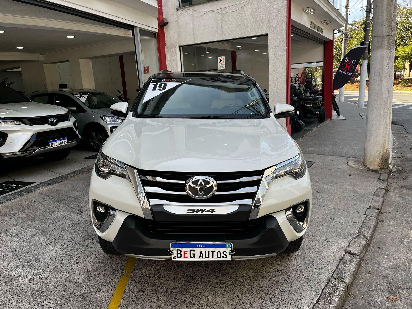 HILUX SW4