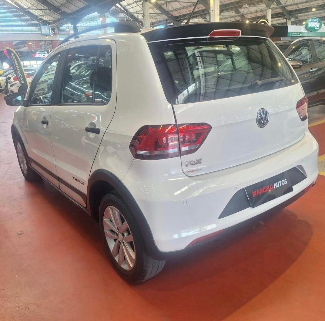VOLKSWAGEN FOX