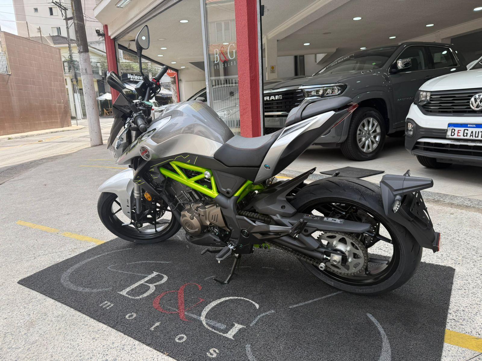 SBM 400 S