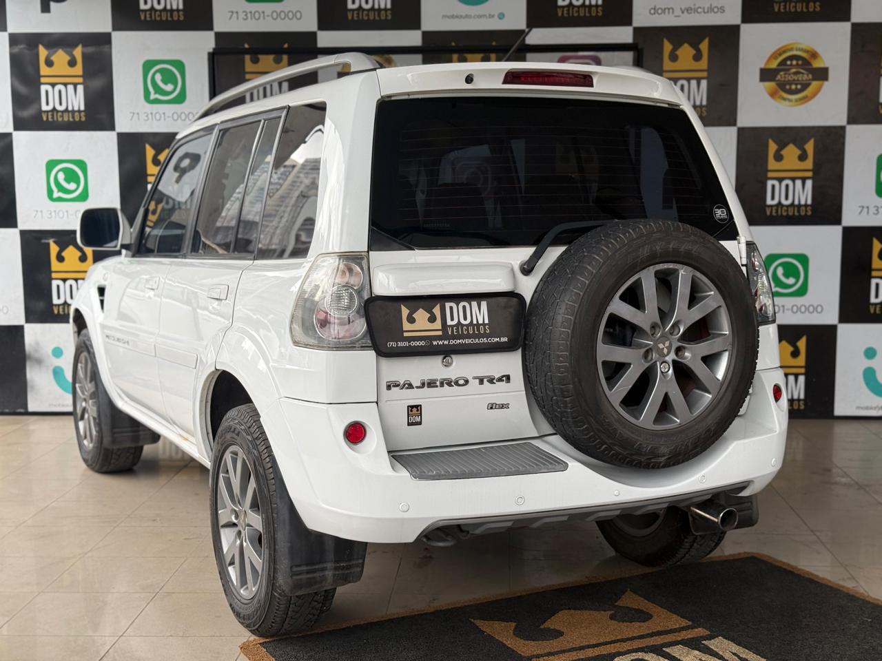 MITSUBISHI PAJERO TR4