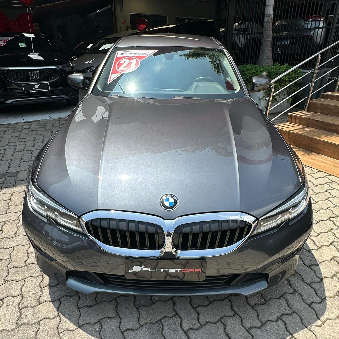 320I