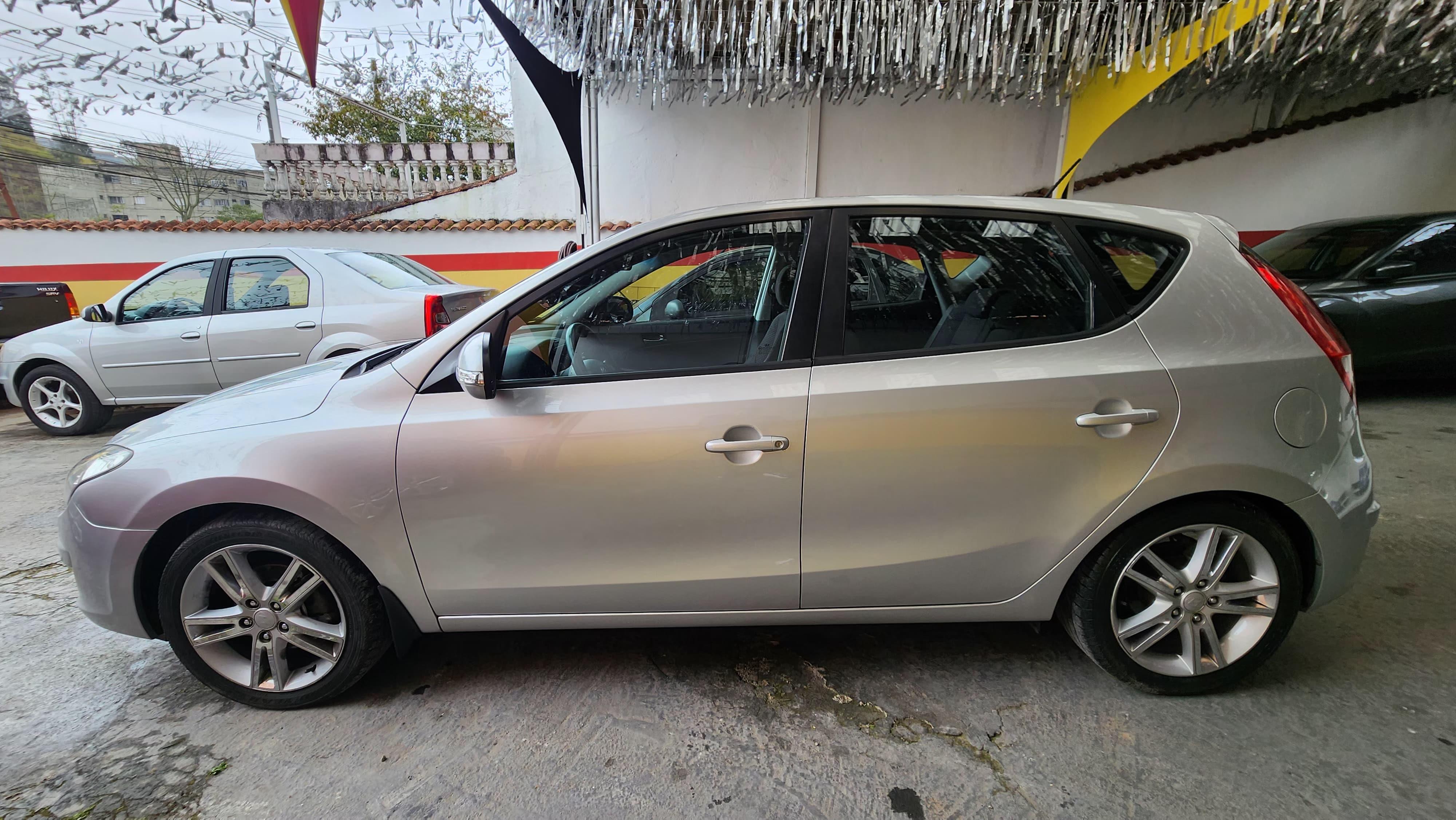 I30