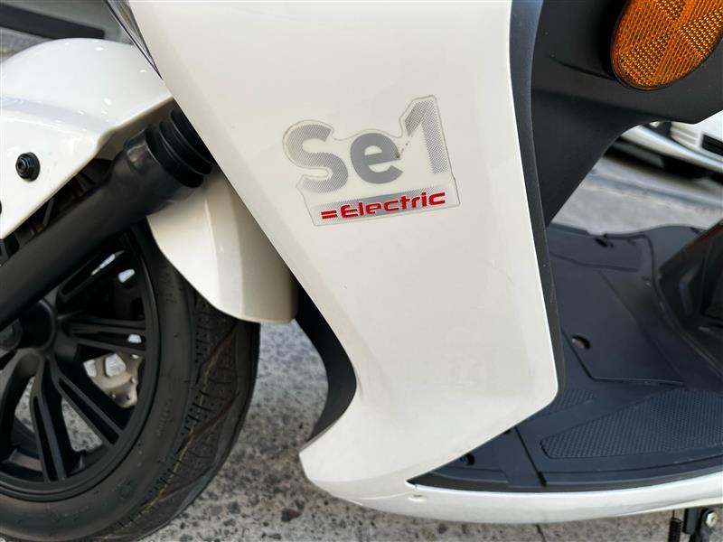 SE1