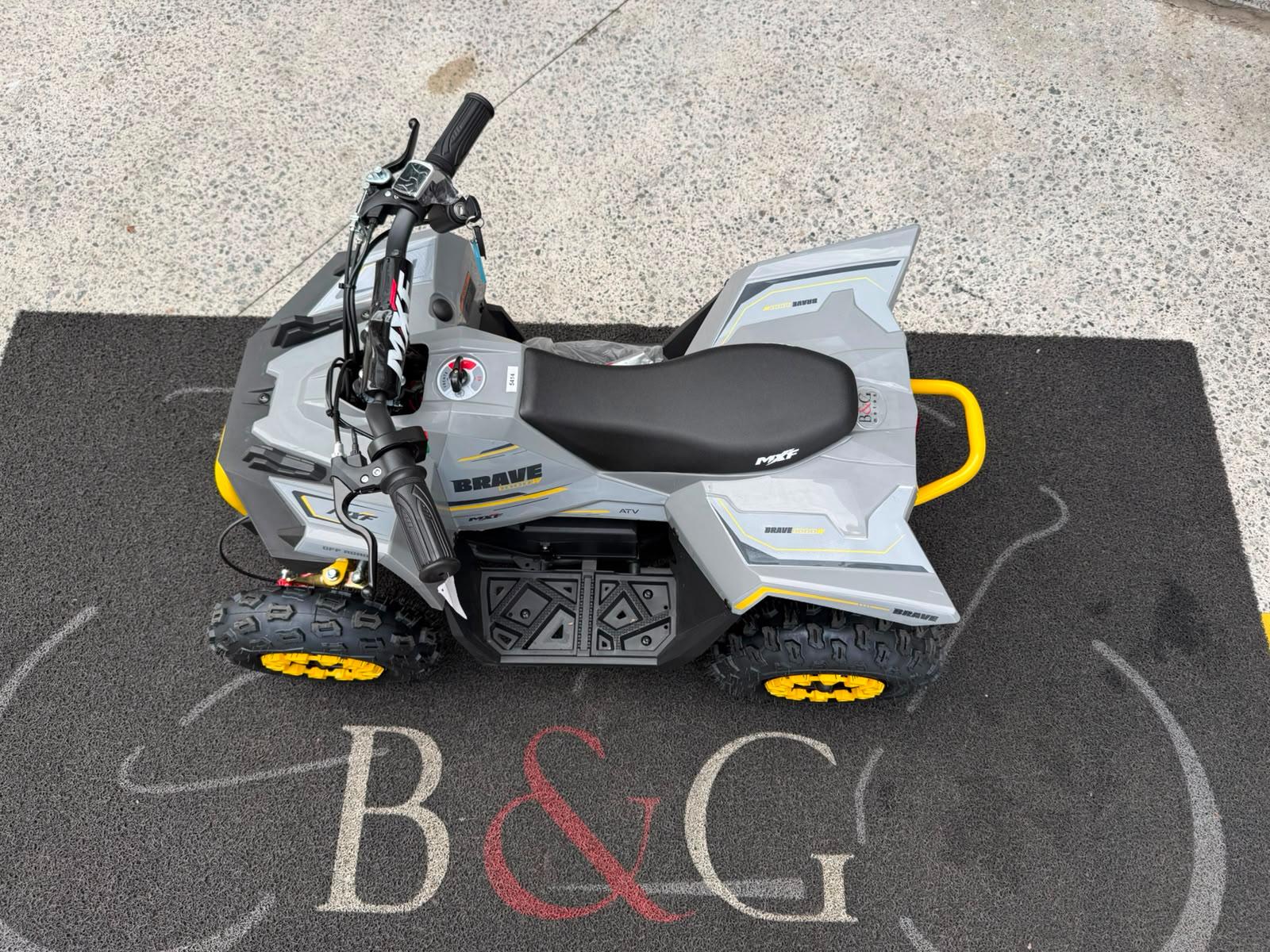 BRAVE 1000W