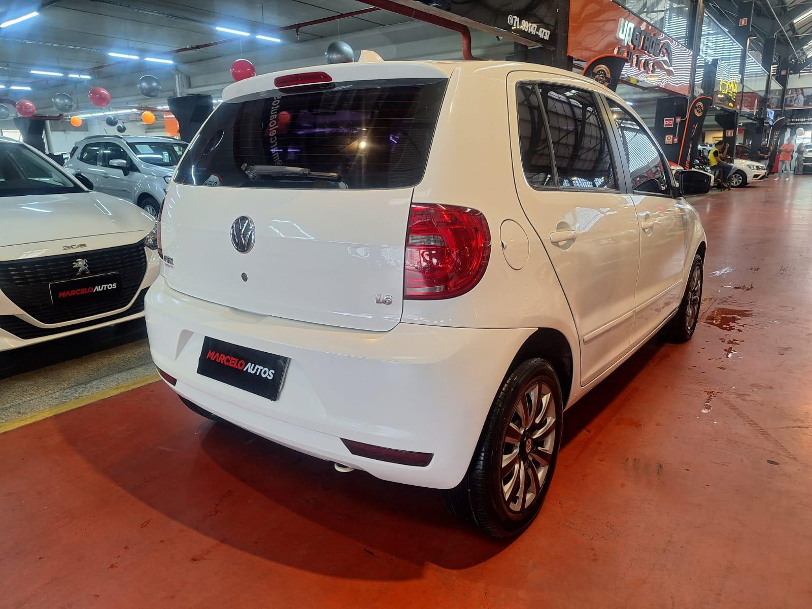 VOLKSWAGEN FOX