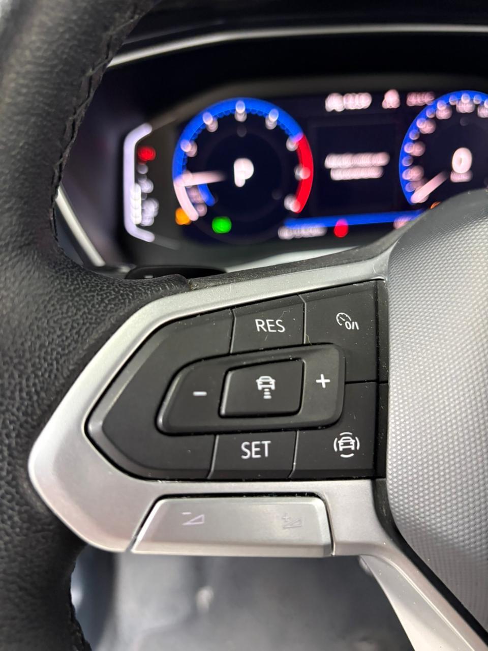 T-CROSS