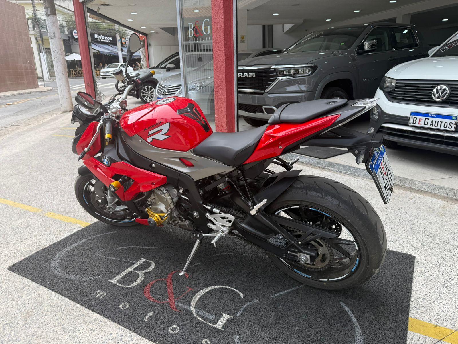 S 1000 R