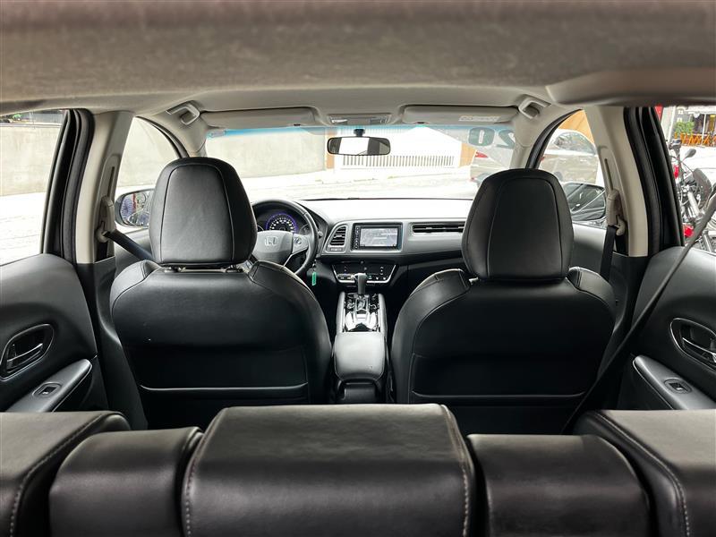 HR-V