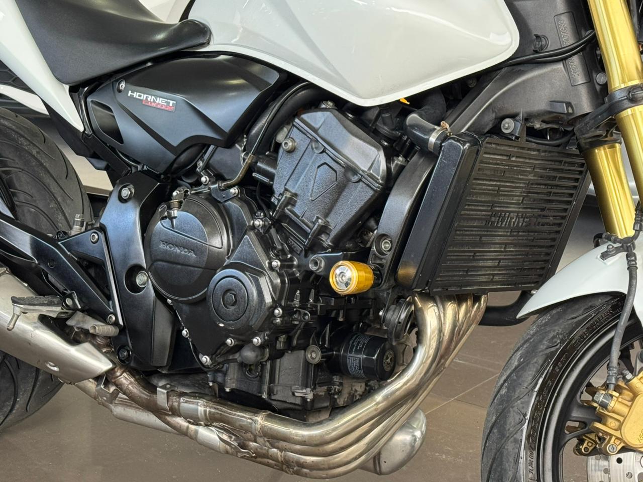 CB 600F HORNET