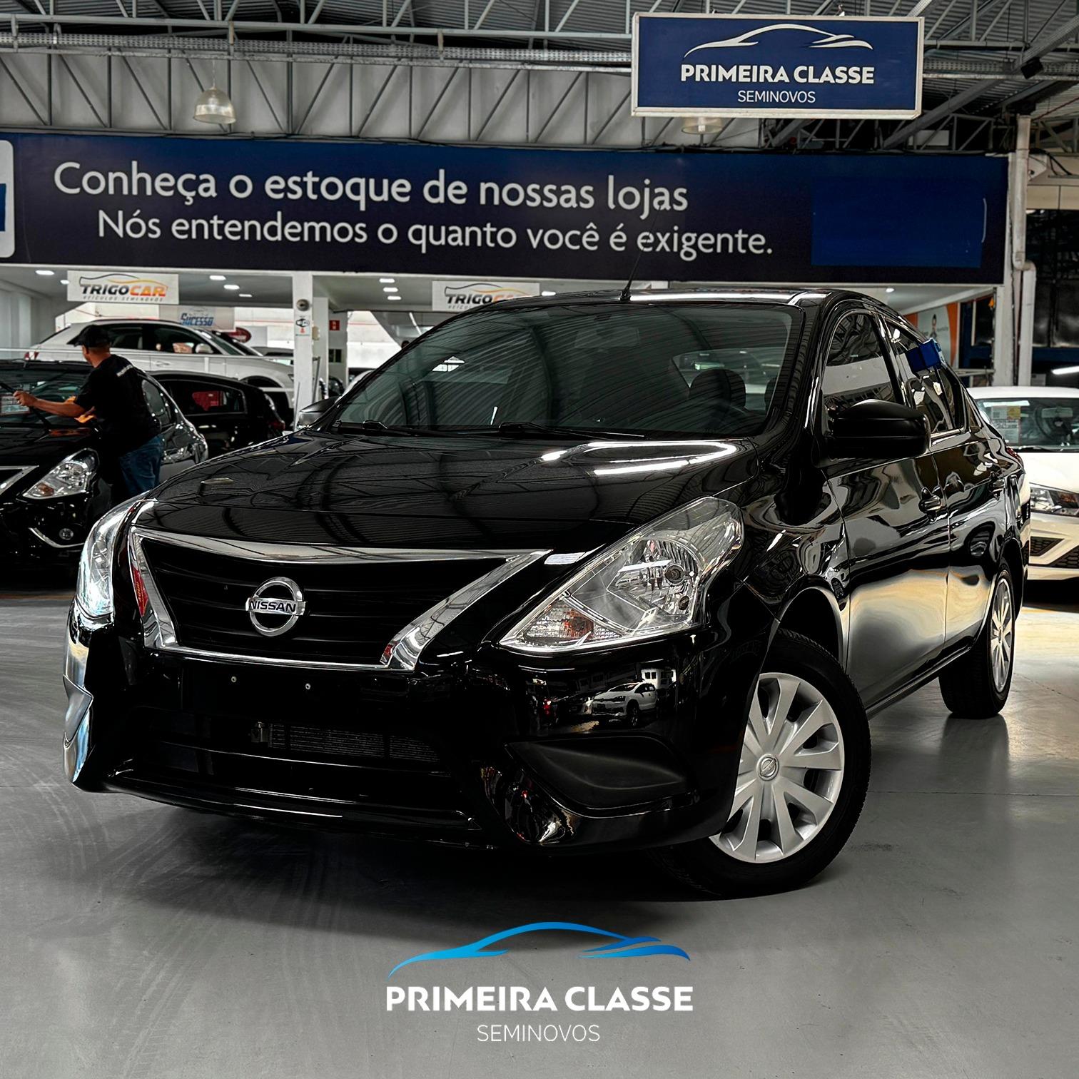 NISSAN VERSA