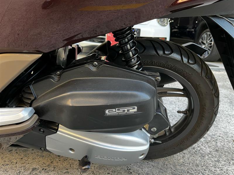 PCX DLX