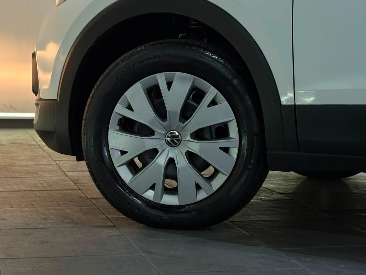 T-CROSS