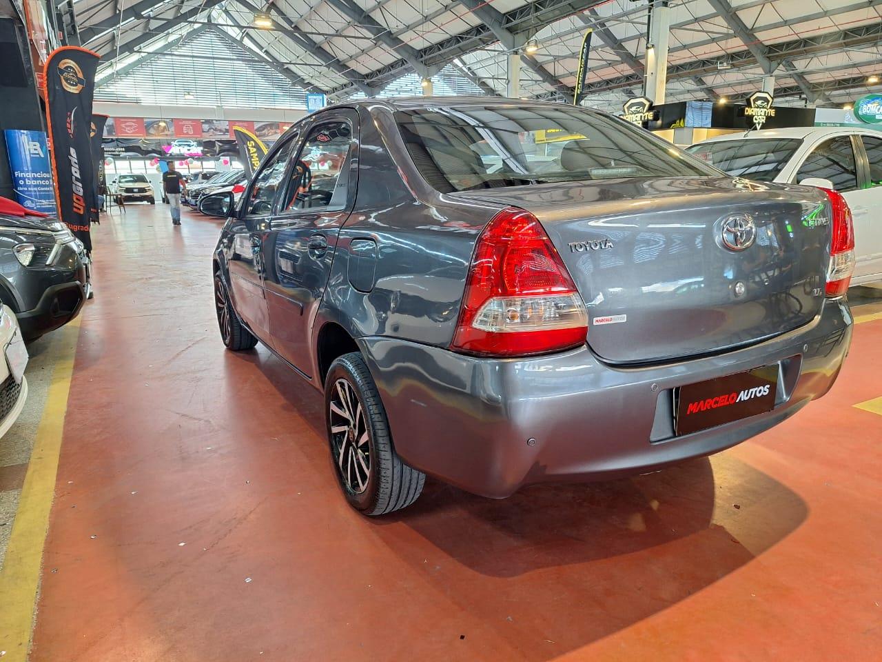 TOYOTA ETIOS