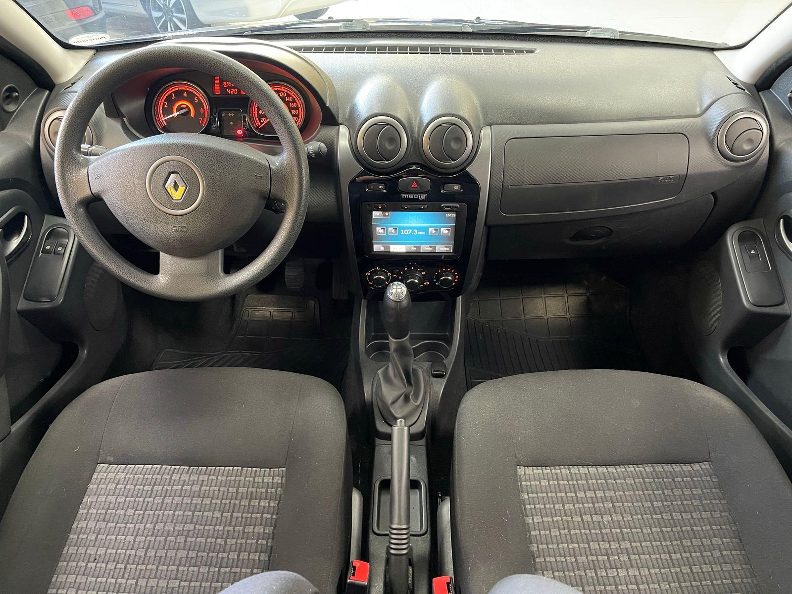SANDERO