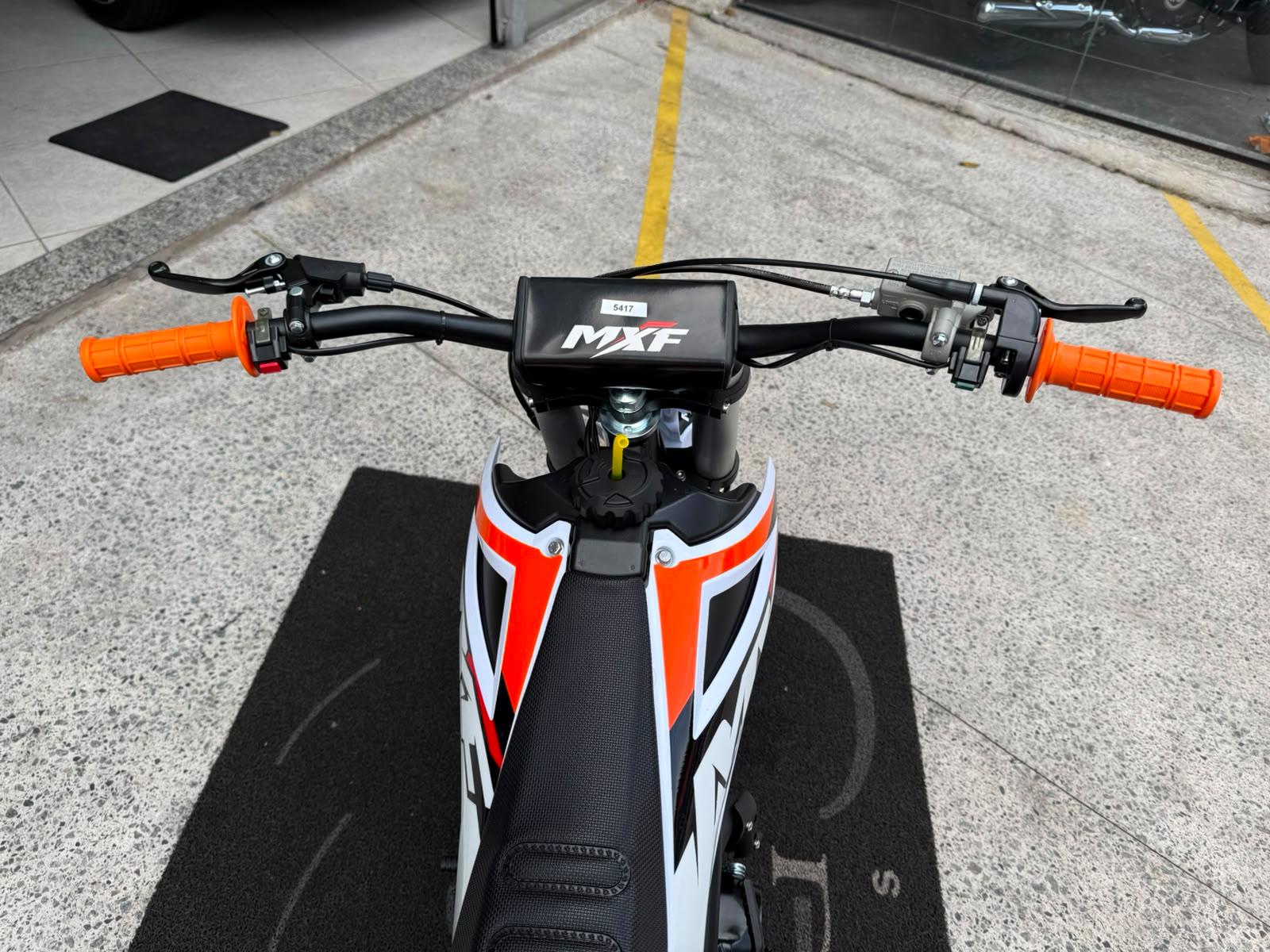 PRO RANCING 125 RR COM PARTIDA