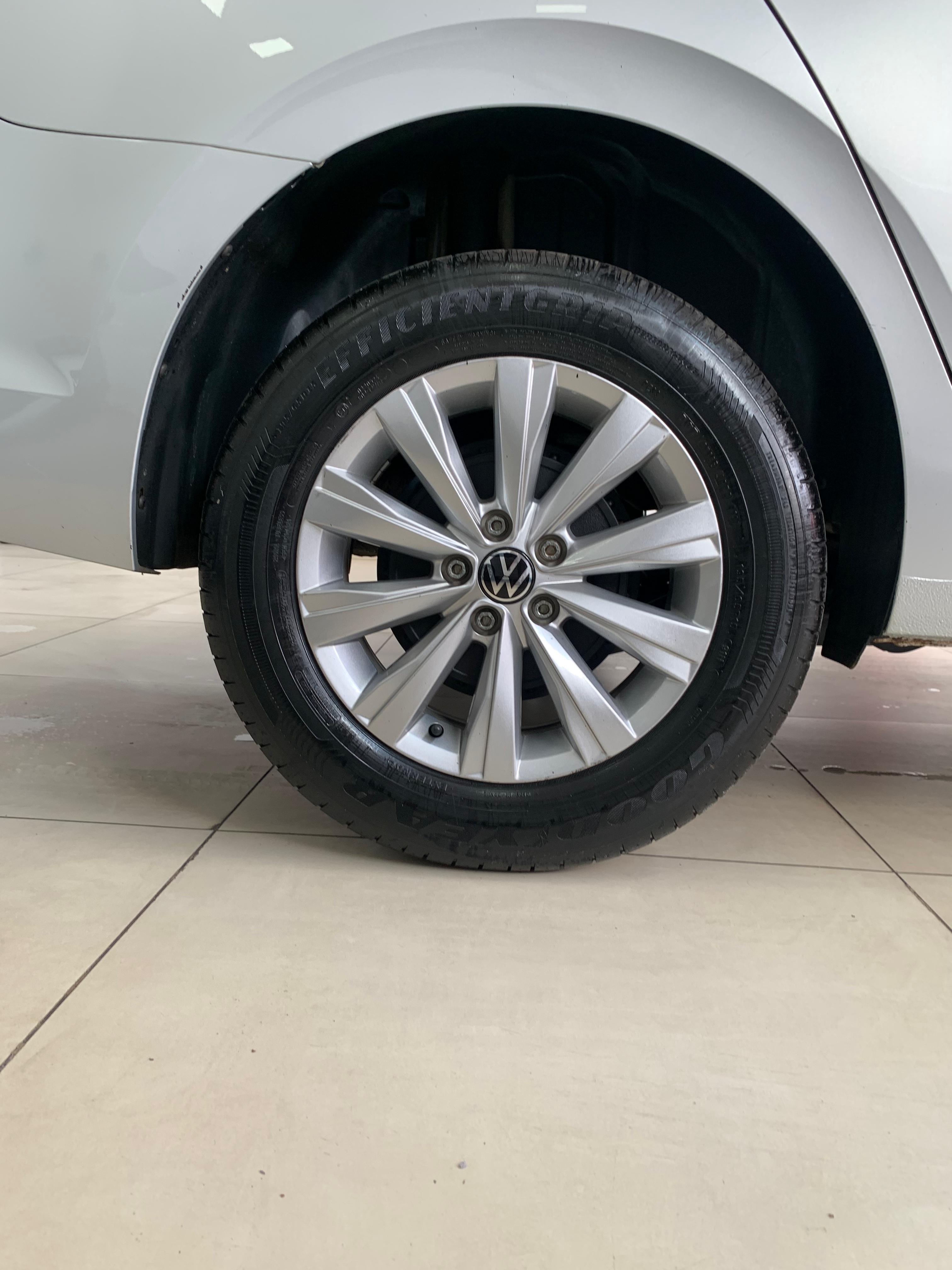 Plata Motors