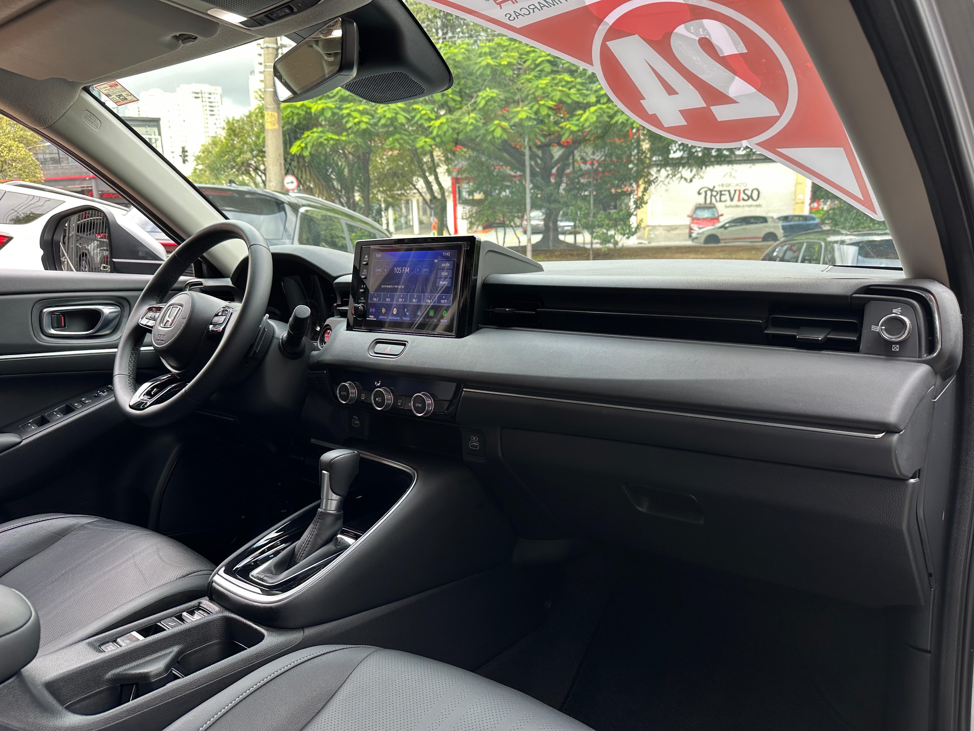 HR-V