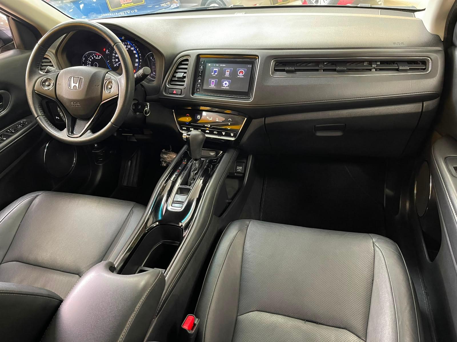 HR-V