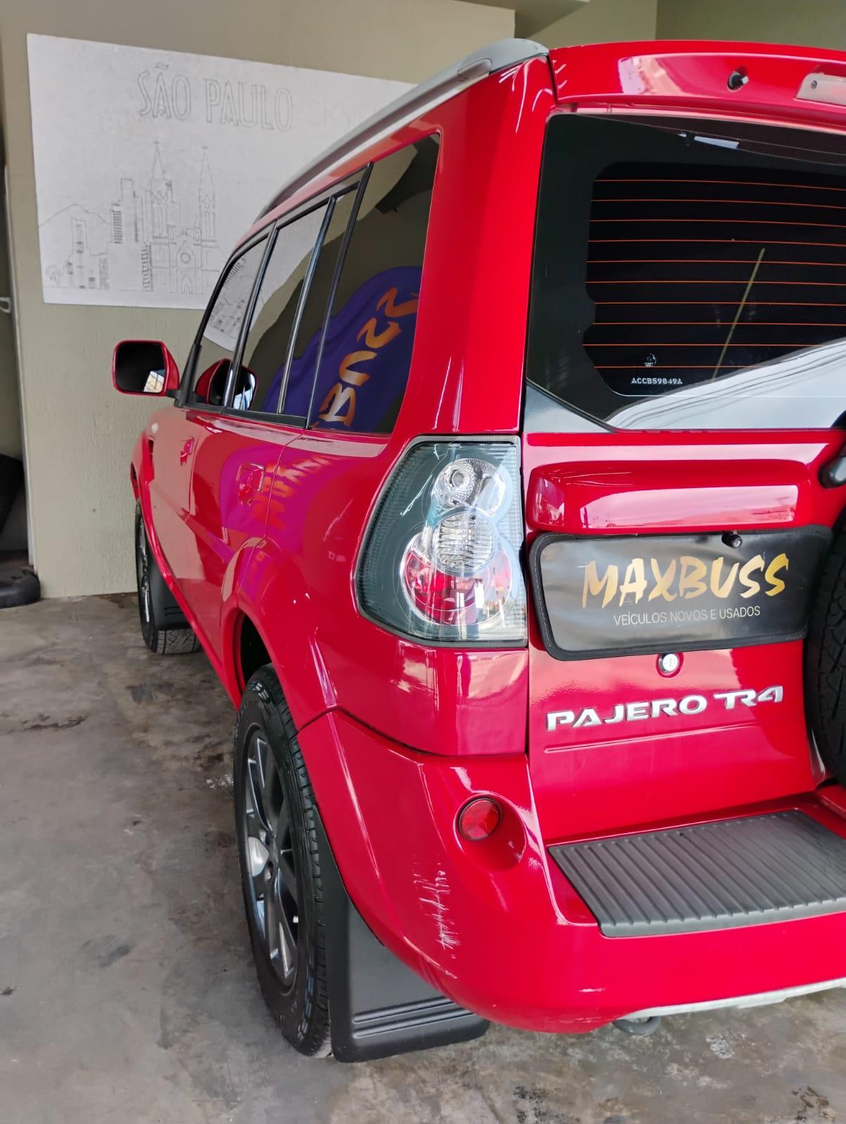 PAJERO TR4
