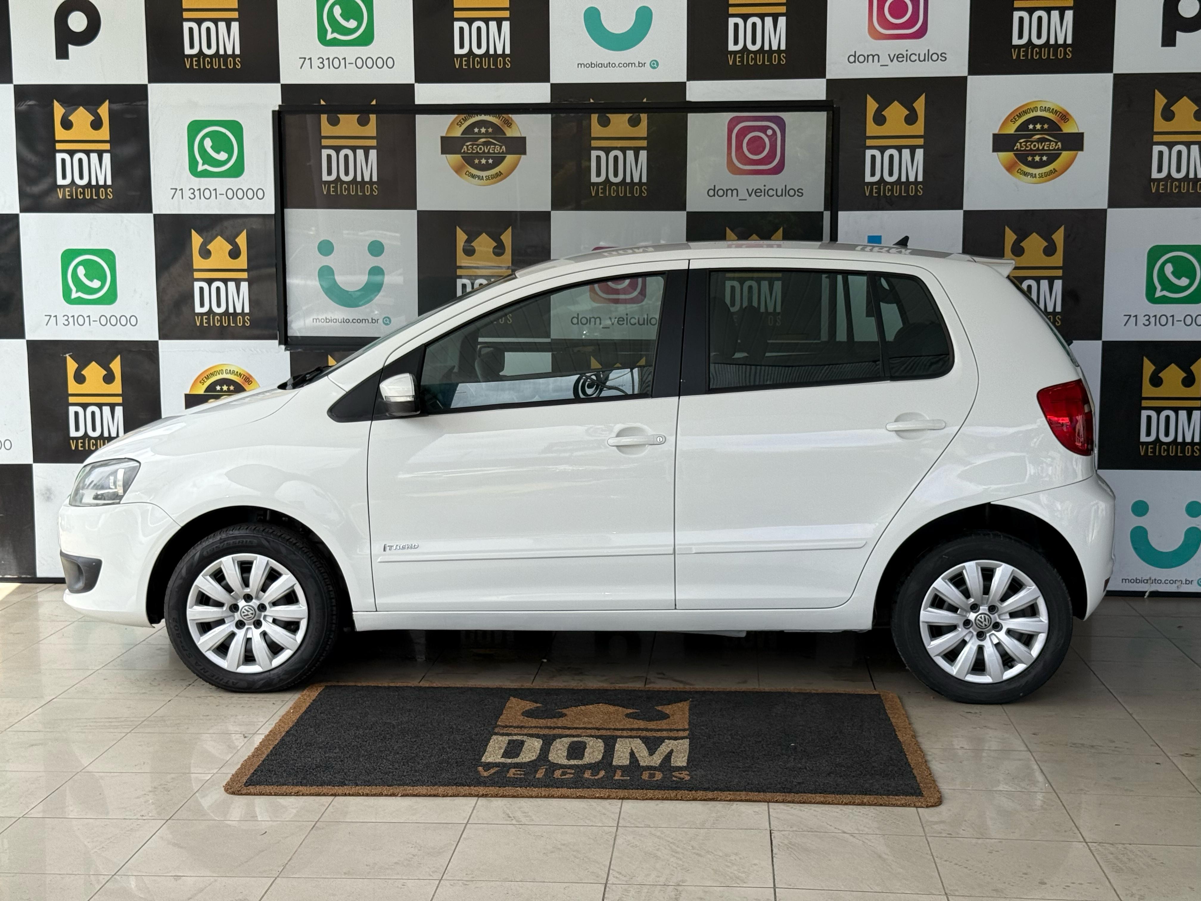 VOLKSWAGEN FOX