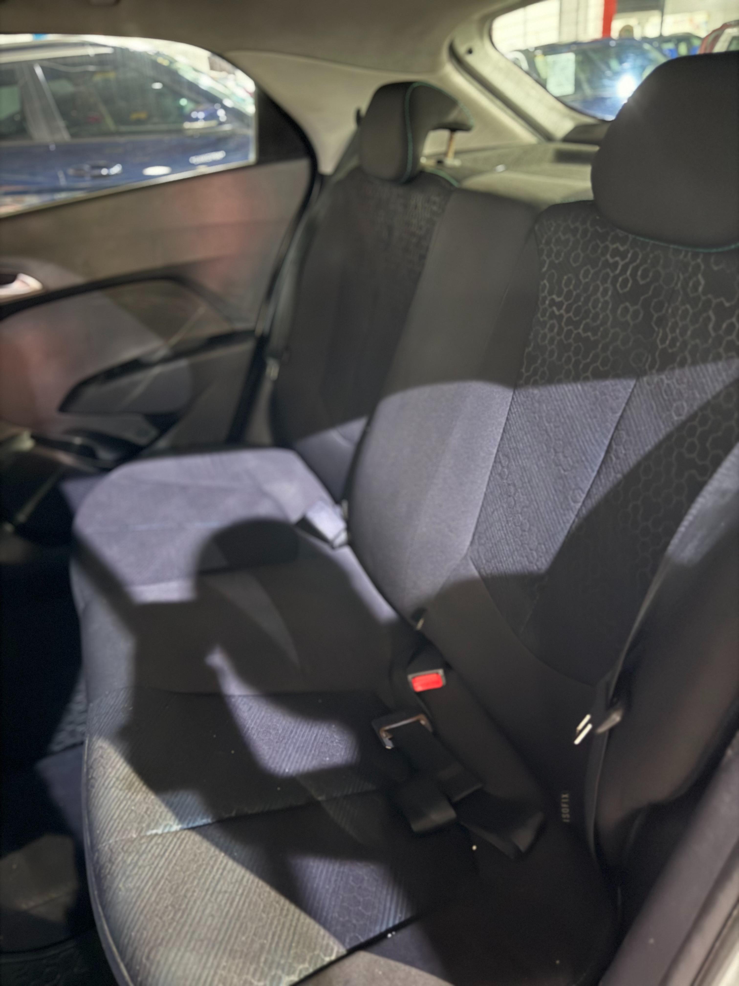 HYUNDAI HB20X
