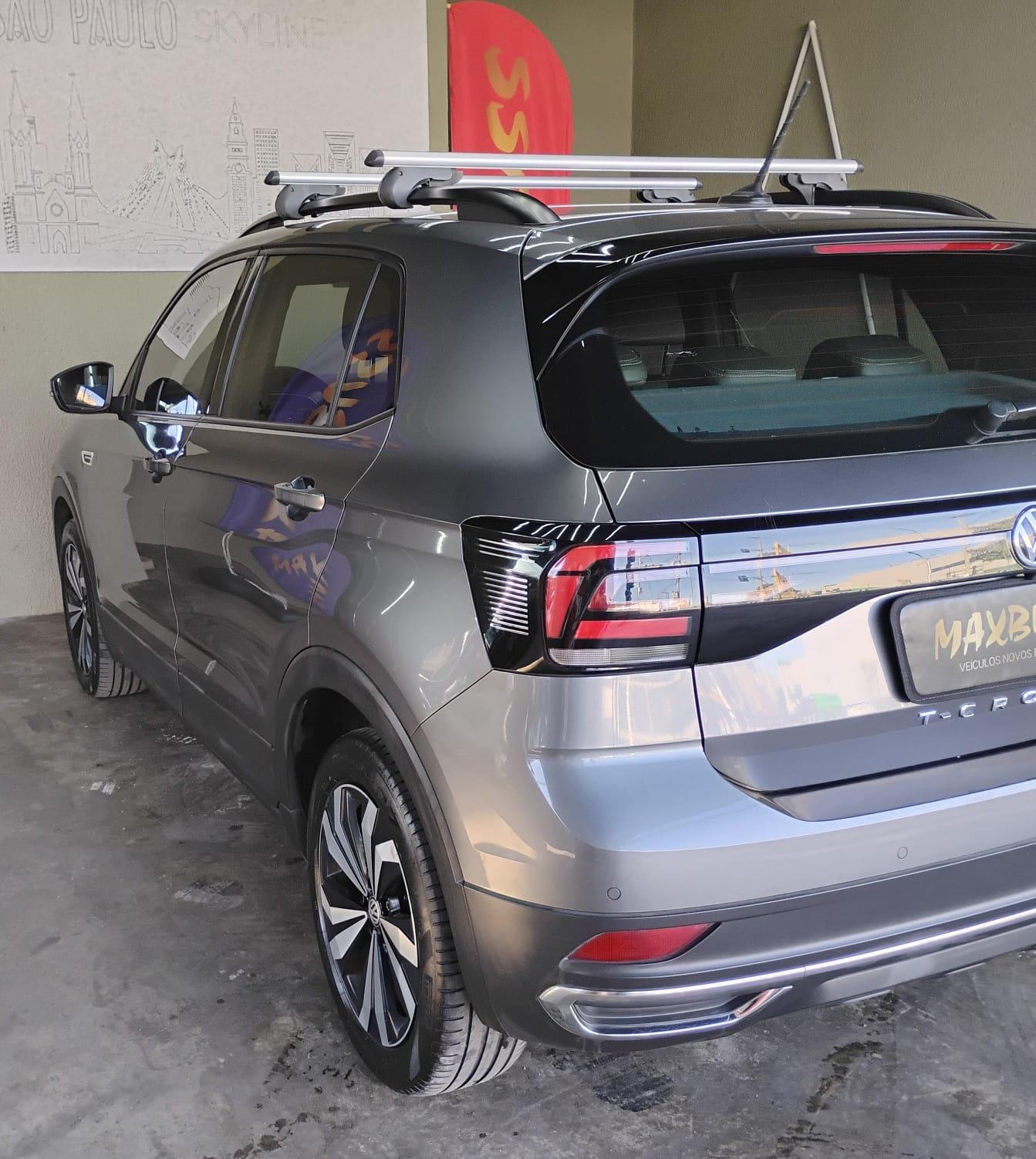T-CROSS