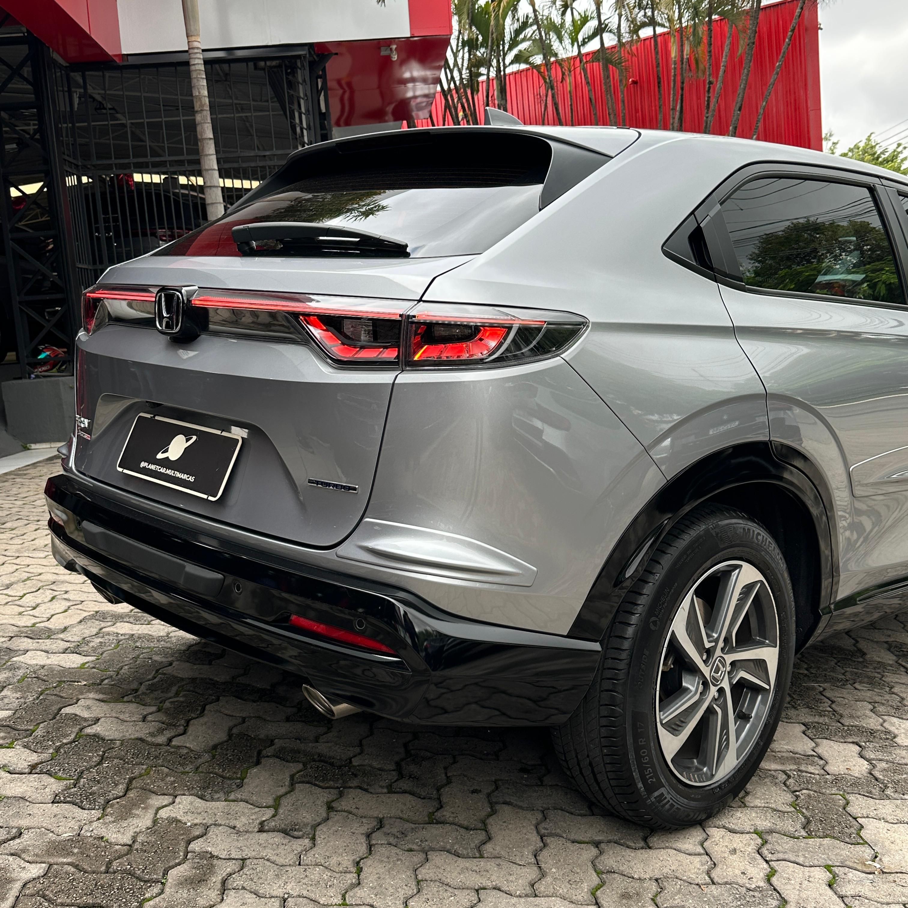 HR-V